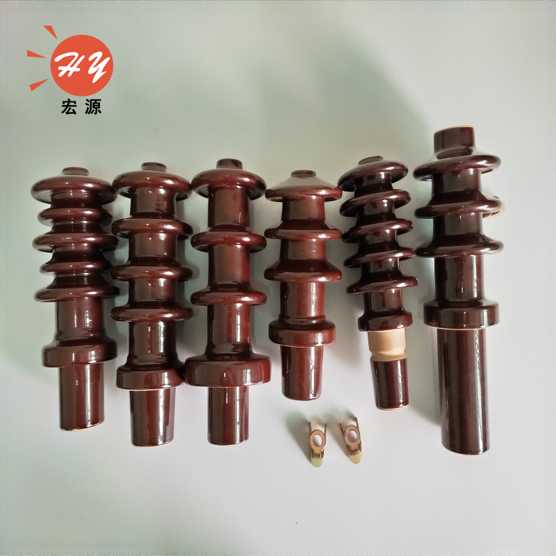 河北省衡(héng)水市宏源(yuán)變壓器配(pèi)件的配電(dian)變壓器瓷(cí)瓶、套管. 歡(huan)迎咨詢13663188302